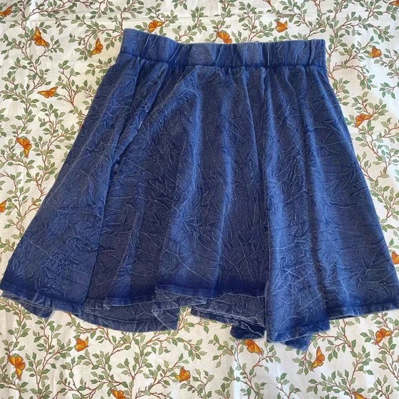 Women’s Acid Wash A Line Skirt - Picture 5 of 5